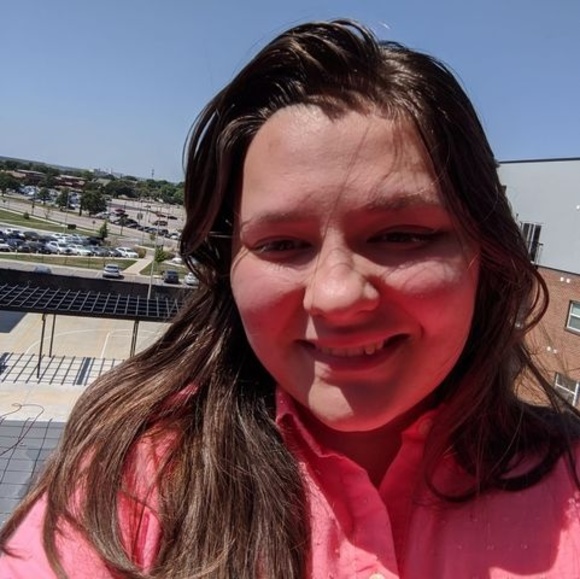 Meet your Posher, Rachel - Picture 1 of 1